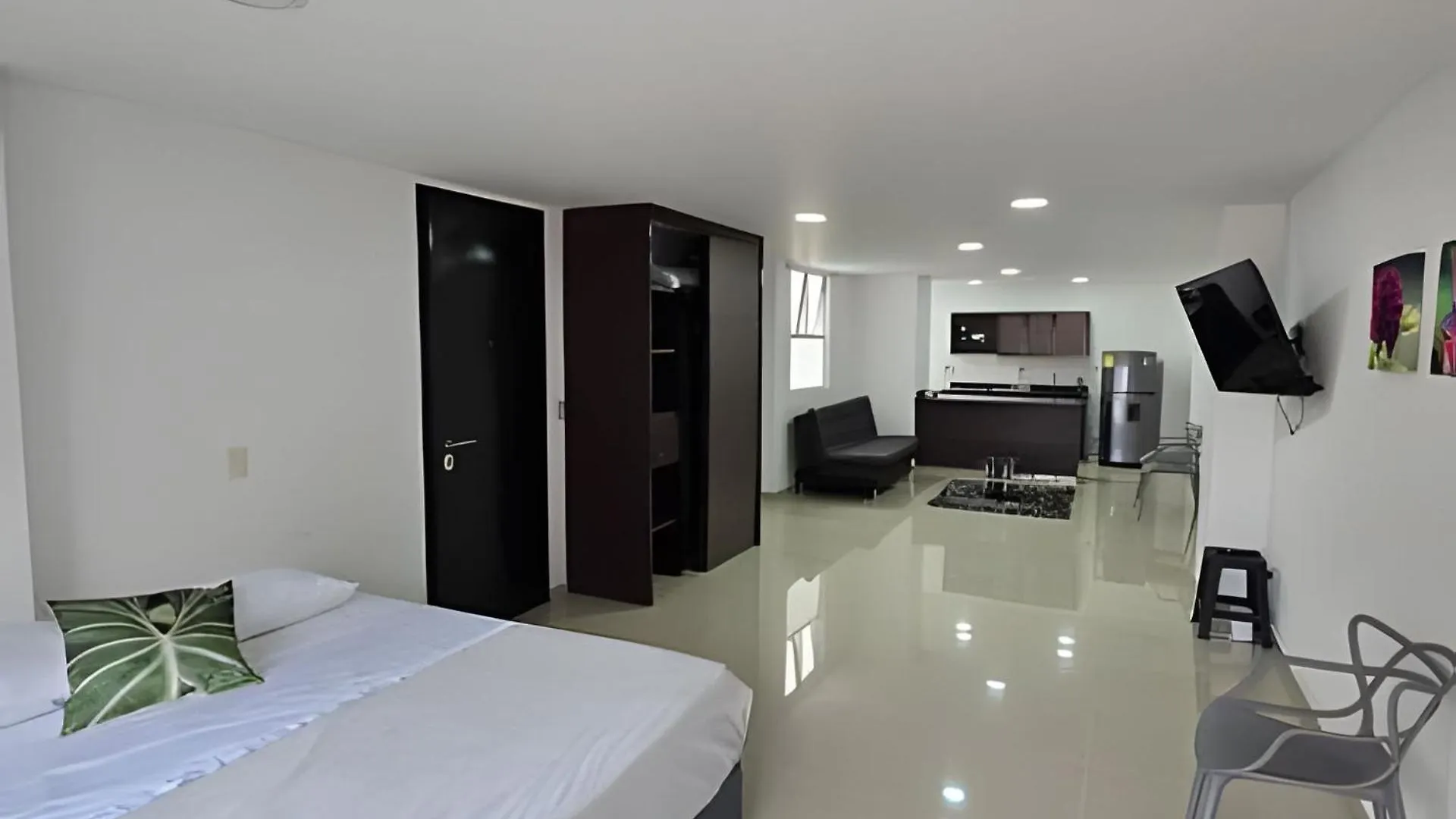 Edificio En Medellin Barrio Laureles Estadio Apartment