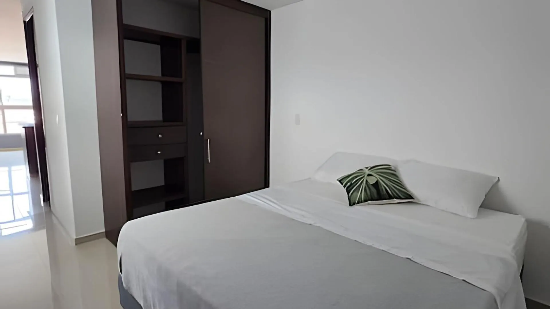 Apartment Edificio En Medellin Barrio Laureles Estadio Colombia